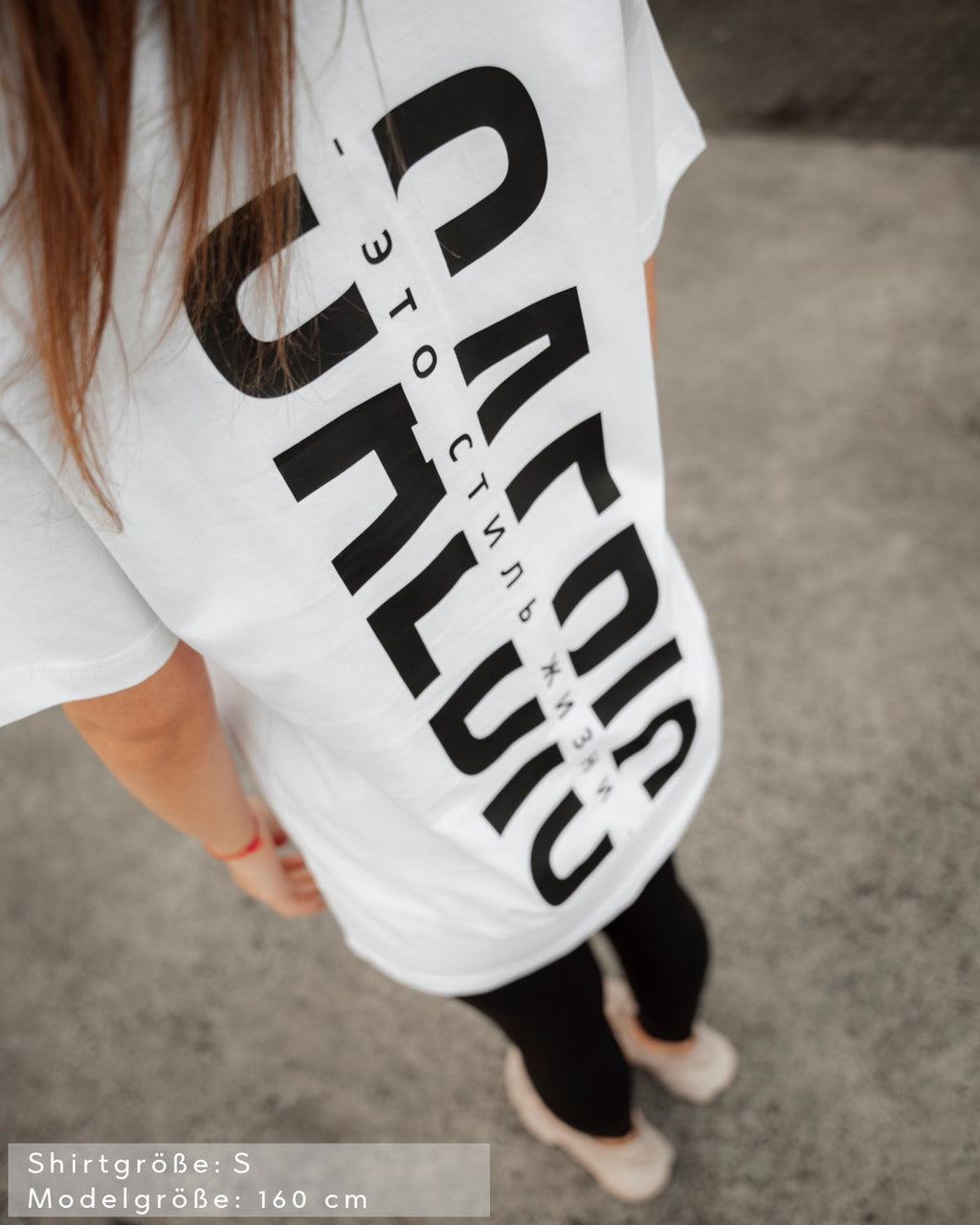 Это стиль жизни - Damen Oversized T-Shirt weiß by SAEBIS®