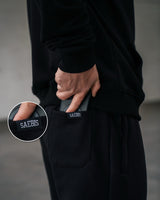 Lifestyle Herren Jogginghose schwarz mit Stickerei & geradem Bein by SAEBIS®