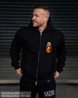 SLAVIC GIRL BRUNETT - Herren Extra-Oversized Zip Hoodie mit Reißverschluss schwarz by SAEBIS®