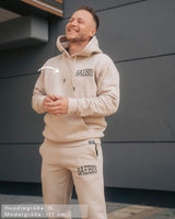 Lifestyle Herren Hoodie beige mit Stickerei by SAEBIS®