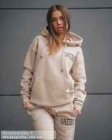 Lifestyle Damen Oversized Hoodie beige mit Stickerei by SAEBIS®