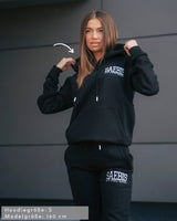 Lifestyle Damen Oversized Hoodie schwarz mit Stickerei by SAEBIS®