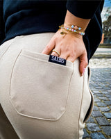 Lifestyle Damen Jogginghose beige mit Stickerei by SAEBIS®