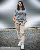 Lifestyle Damen Jogginghose beige mit Stickerei by SAEBIS®