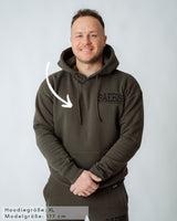 Lifestyle Herren Hoodie khaki mit Stickerei by SAEBIS®