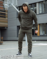 Lifestyle Herren Hoodie khaki mit Stickerei by SAEBIS®