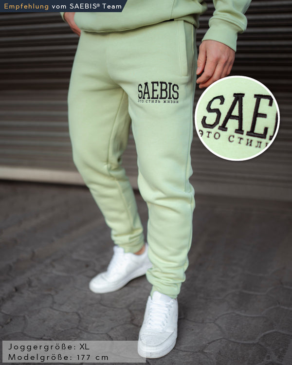 Lifestyle Herren Jogginghose mintgrün mit Stickerei by SAEBIS®