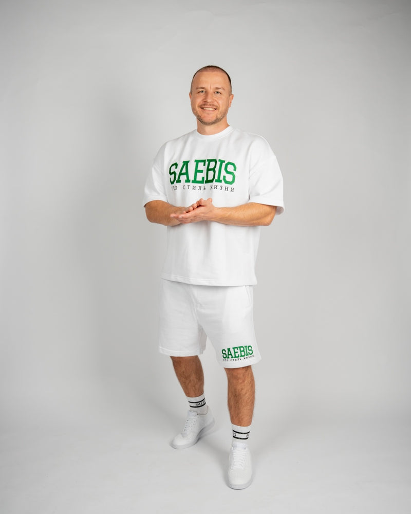 SAEBIS® Lifestyle Outfit-Set Oversized T-Shirt & Shorts weiß mit Stickerei