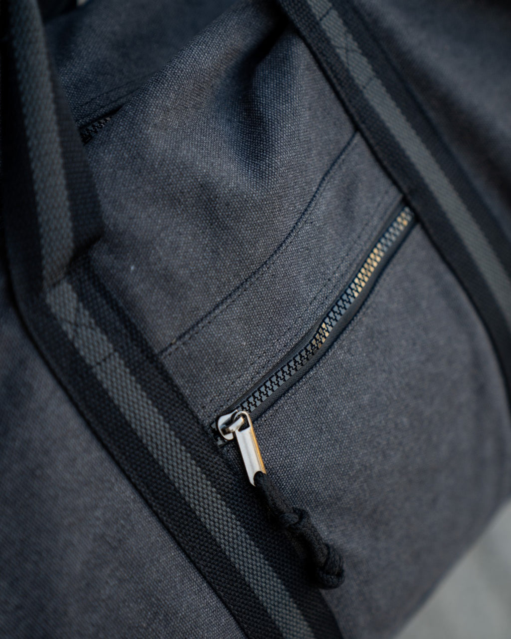 Lifestyle Reisetasche mit Schultergurt by SAEBIS®