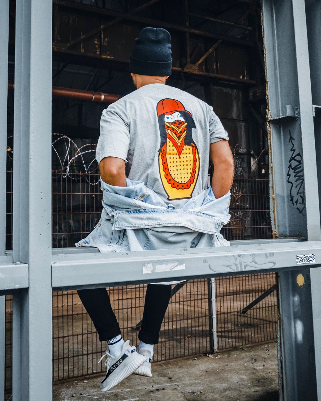 Matryoshka Herren T-Shirt grau by SAEBIS®