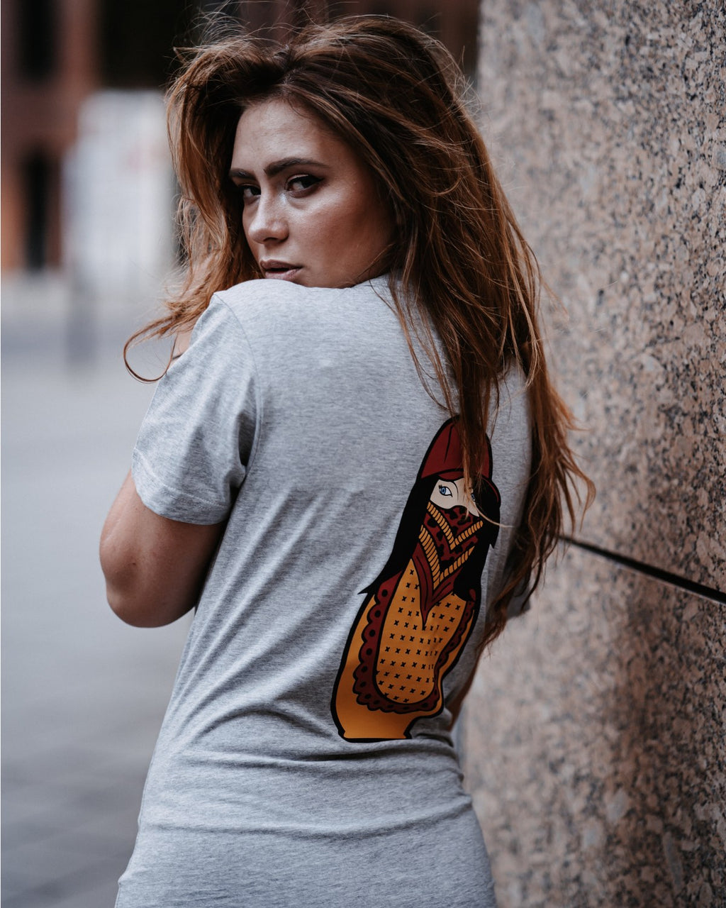 Matryoshka Damen Oversized T-Shirt grau by SAEBIS®