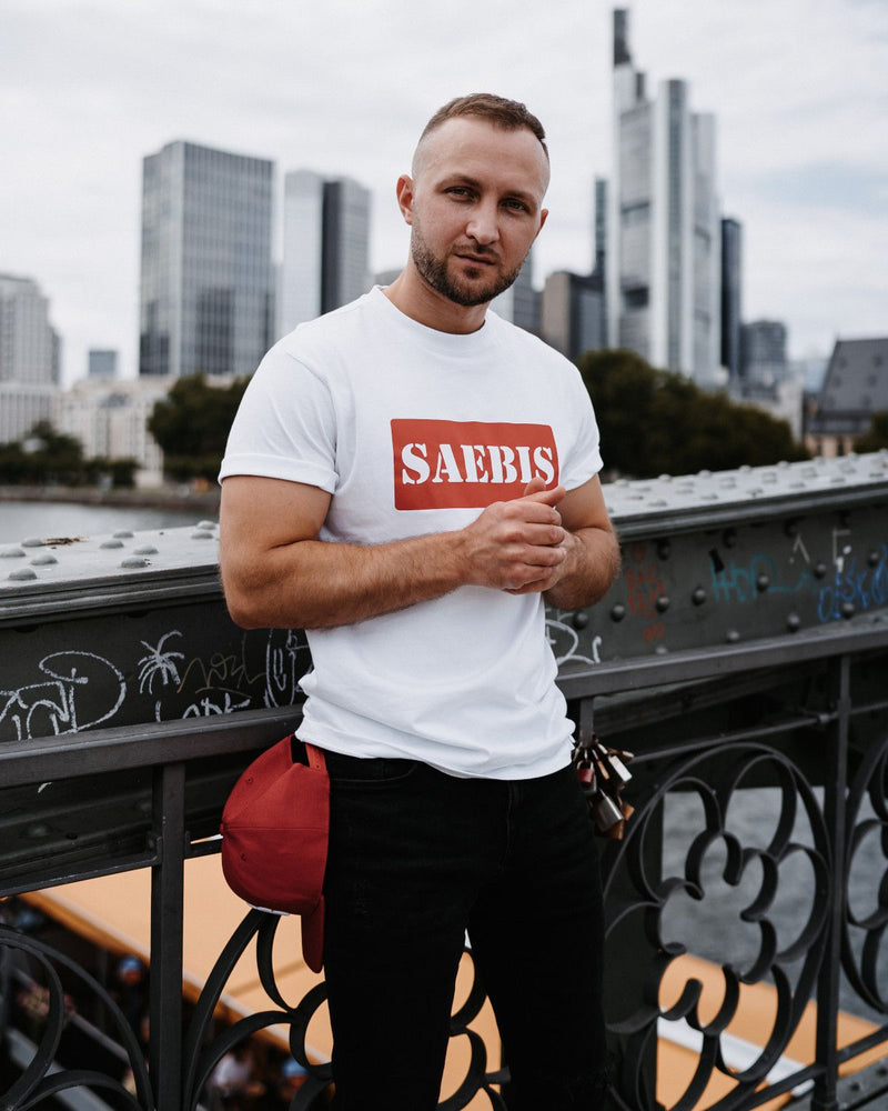 SAEBIS® Red Box Herren T-Shirt weiß
