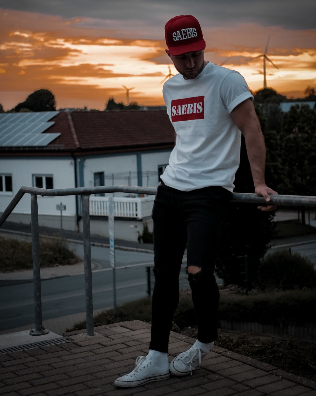 SAEBIS® Red Box Herren T-Shirt weiß