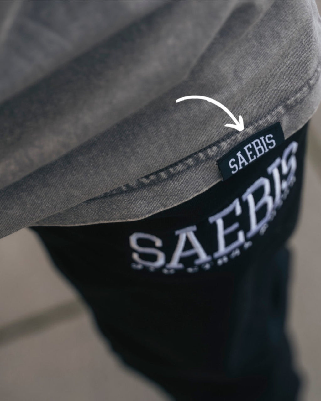 Lifestyle Herren T-Shirt washed grau/ weiß by SAEBIS®