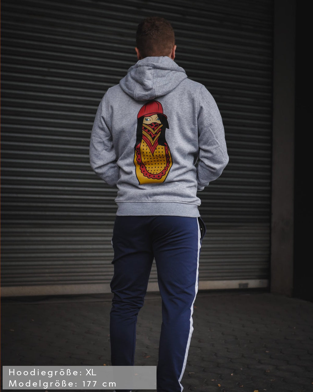 Matryoshka Herren Zip Hoodie mit Reißverschluss grau by SAEBIS®