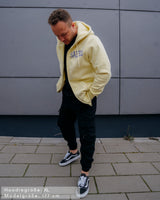 Lifestyle Herren Zip Hoodie mit Reißverschluss pastellgelb by SAEBIS®
